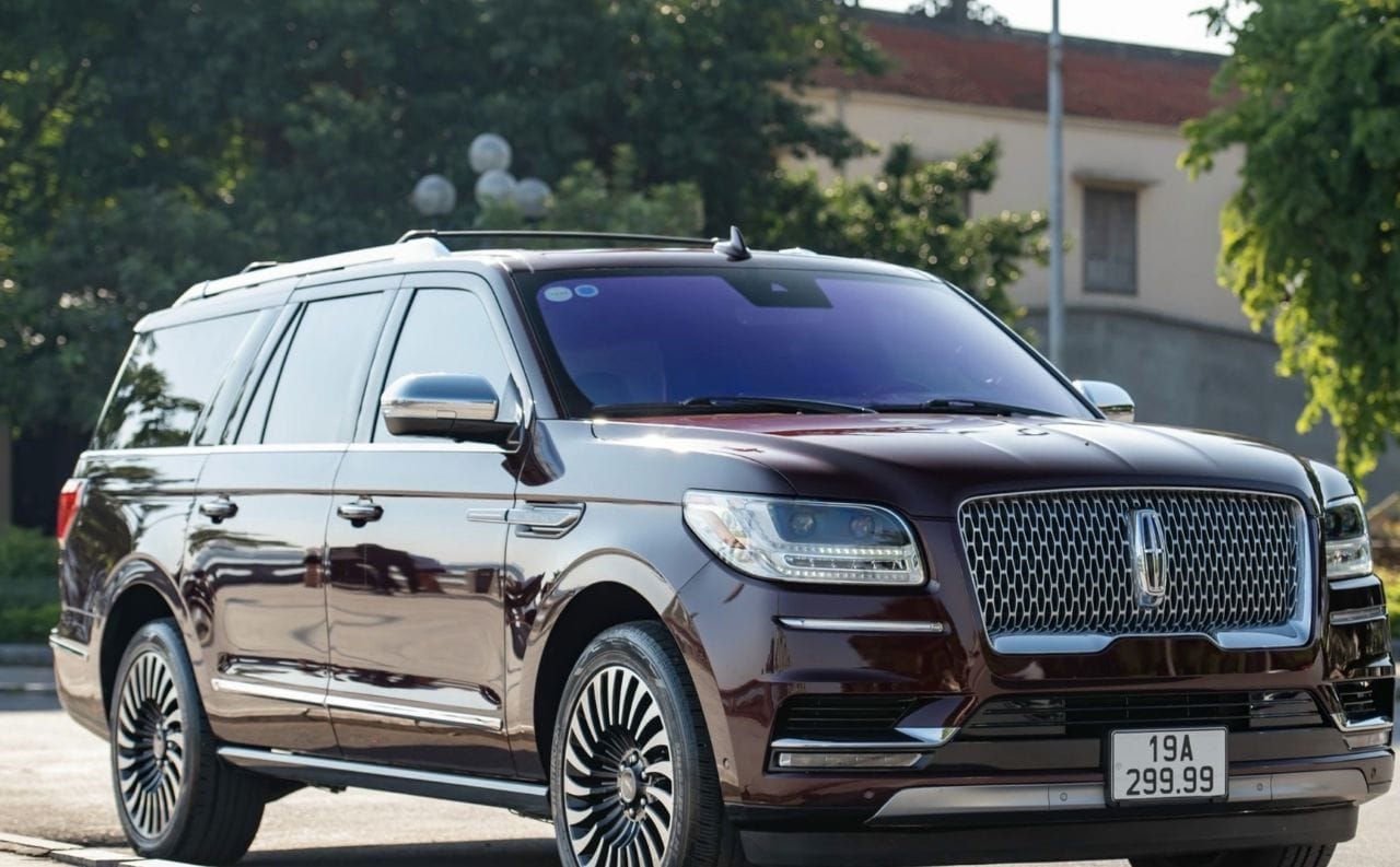 Lincoln Navigator 2020 - 3